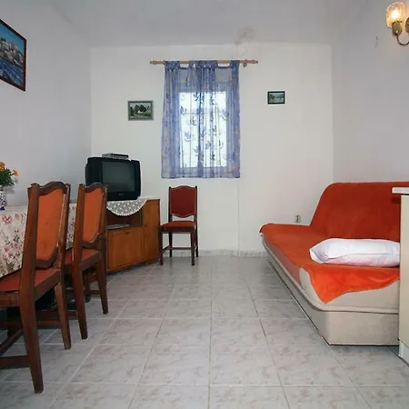 2bedroom In Apartamento Tisno